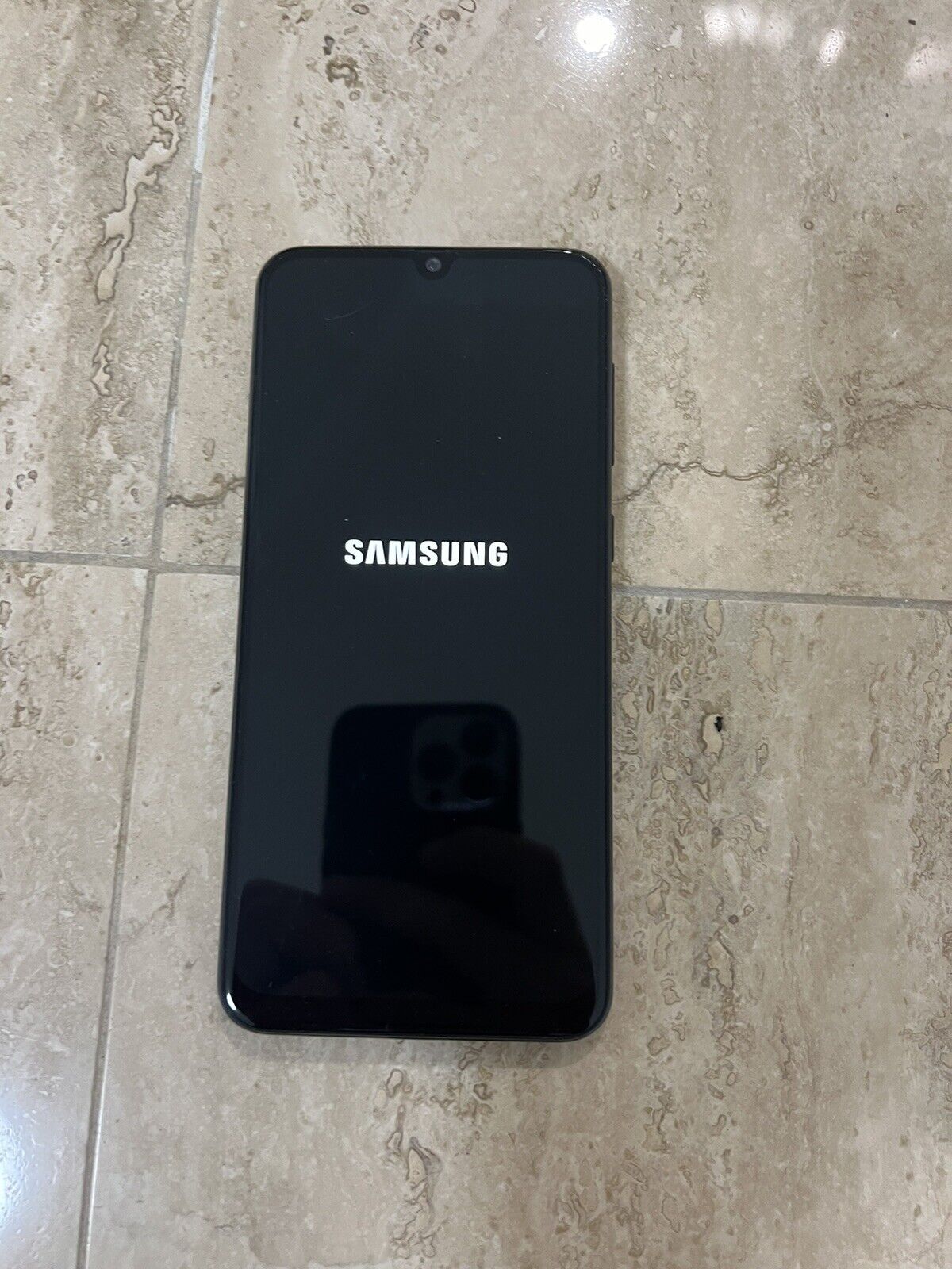 Samsung Galaxy A30 - 32GB - Black (Unlocked) (Single SIM)