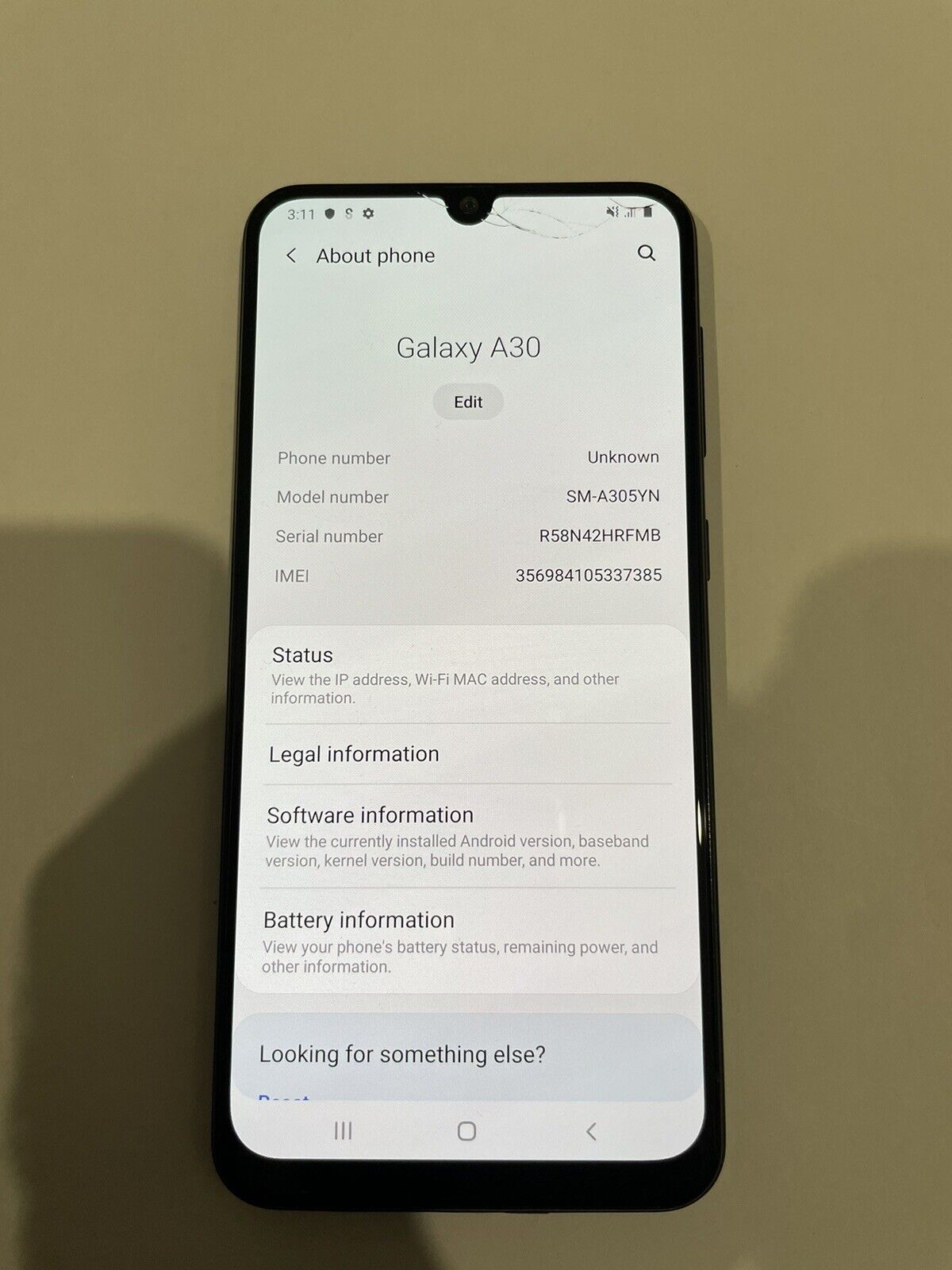 Samsung Galaxy A30 32GB - Cracked, Telstra locked