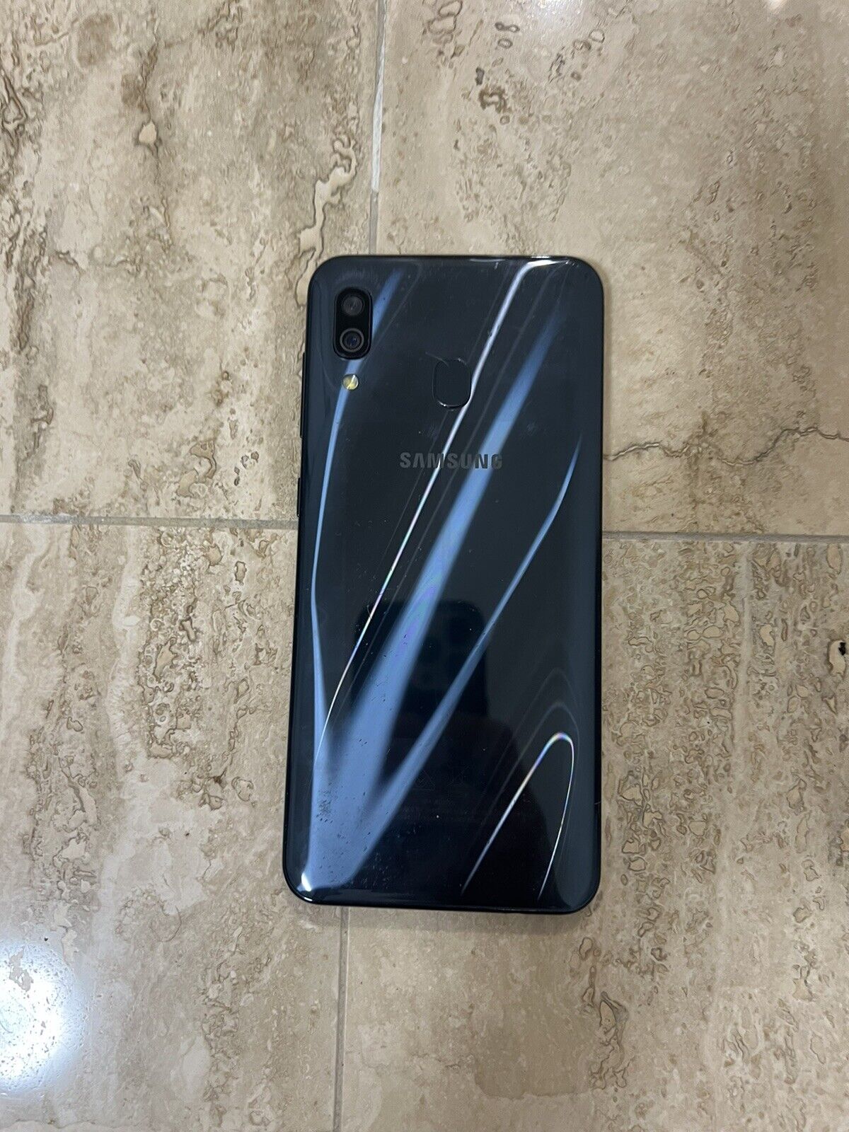 Samsung Galaxy A30 - 32GB - Black (Unlocked) (Single SIM)