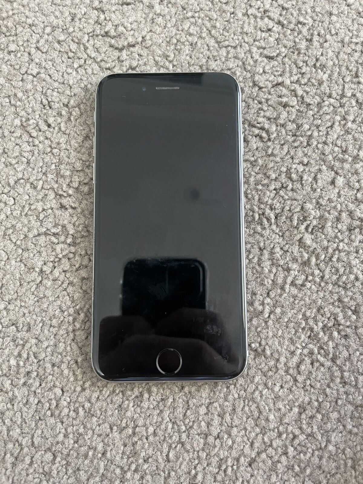 Apple iPhone 6 - 64GB - (Unlocked) (AU Stock)