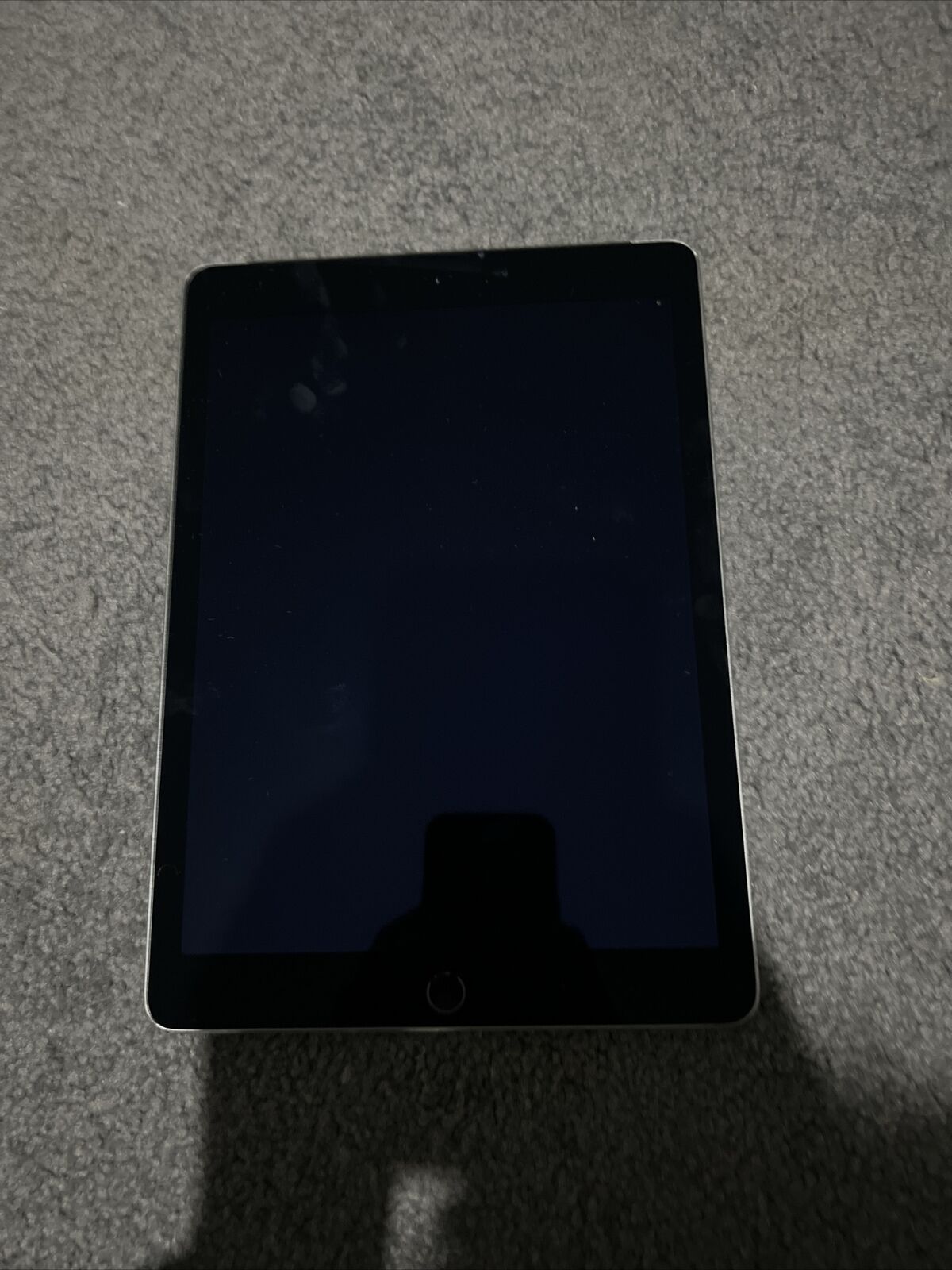 Apple iPad Air 2 16GB, Wi-Fi + Cellular (Unlocked), 9.7in